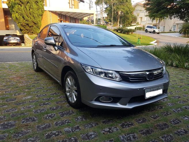 HONDA CIVIC 1.8 LXL 16V FLEX 4P AUTOMÁTICO HONDA CIVIC 1.8 LXL 16V FLEX 4P AUTOMÁTICO 2012/2012