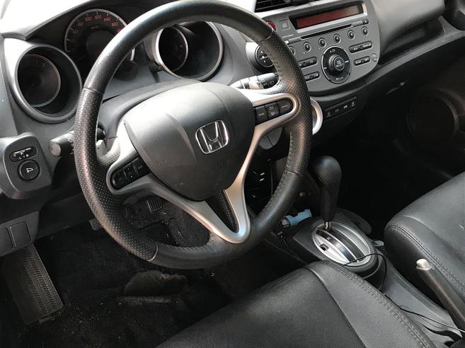 HONDA FIT 1.5 EX 16V FLEX 4P AUTOMÁTICO HONDA FIT 1.5 EX 16V FLEX 4P AUTOMÁTICO 2013/2013