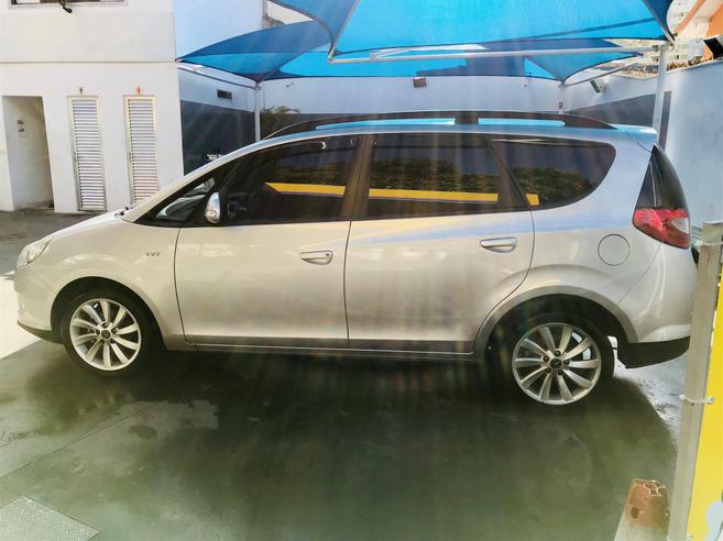 JAC J6 2.0 16V JETFLEX 7 LUGARES 4P MANUAL JAC J6 2.0 16V JETFLEX 7 LUGARES 4P MANUAL 2015/2016