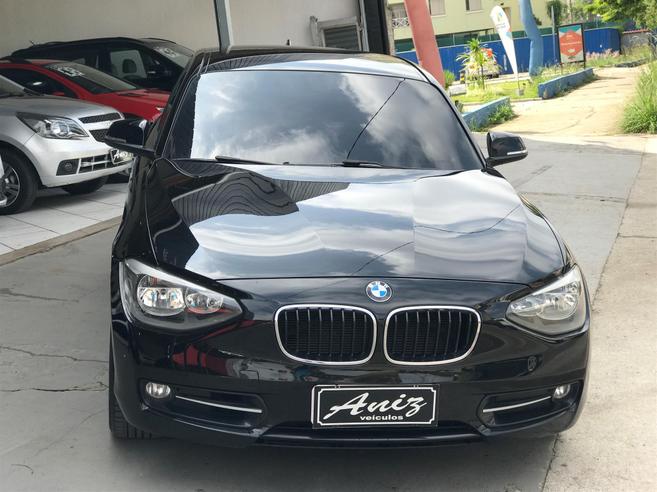 BMW 118i 1.6 16V TURBO GASOLINA 4P AUTOMÁTICO BMW 118i 1.6 16V TURBO GASOLINA 4P AUTOMÁTICO 2011/2012