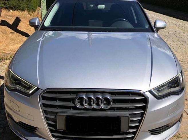 AUDI A3 1.8 TFSI SEDAN AMBITION 20V 180CV GASOLINA 4P AUTOMÁTICO AUDI A3 1.8 TFSI SEDAN AMBITION 20V 180CV GASOLINA 4P AUTOMÁTICO 2015/2016