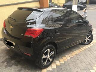 chevrolet onix webmotors