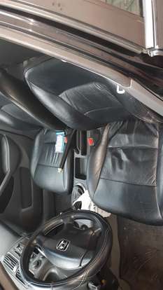 HONDA-CIVIC-1.7 LX 16V GASOLINA 4P MANUAL HONDA-CIVIC-2005
