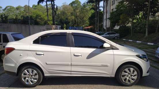 CHEVROLET-PRISMA-2015
