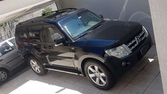 MITSUBISHI-PAJERO FULL-3.8 HPE 4X4 V6 24V GASOLINA 4P AUTOMÁTICO MITSUBISHI-PAJERO FULL-2013
