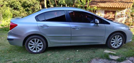 HONDA-CIVIC-2012
