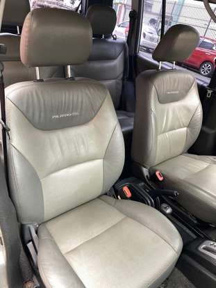 MITSUBISHI-PAJERO TR4-2004