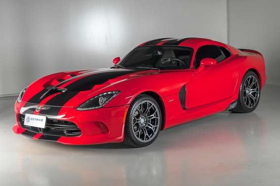 Dodge viper v10