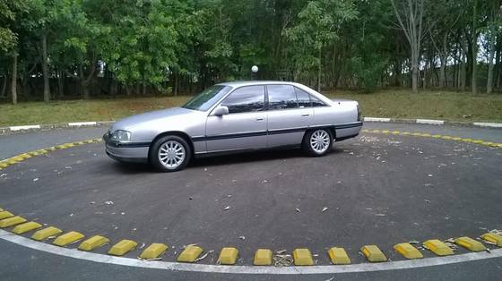 CHEVROLET OMEGA 3.0 MPFI CD 12V GASOLINA 4P MANUAL