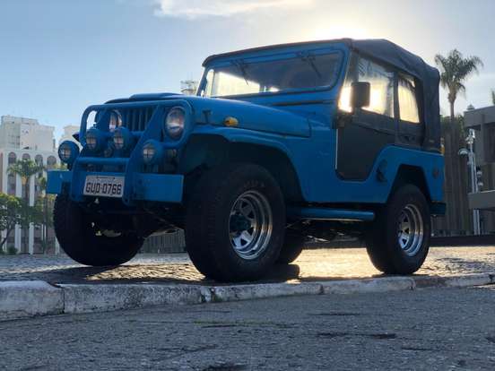 FORD-JEEP-CJ-5 FORD-JEEP-1976