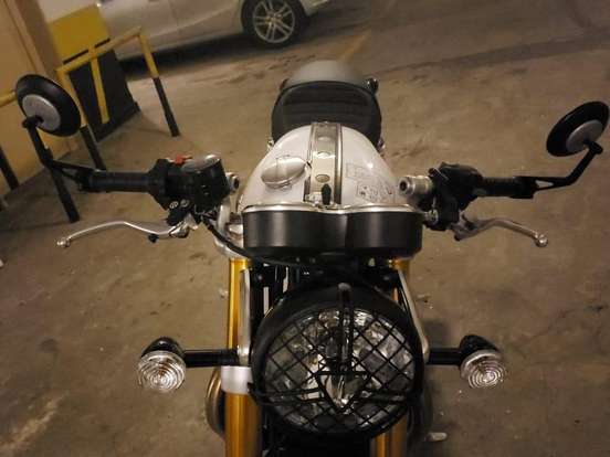 TRIUMPH-THRUXTON R TRIUMPH-THRUXTON R-2018
