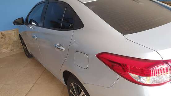 TOYOTA-YARIS-2018