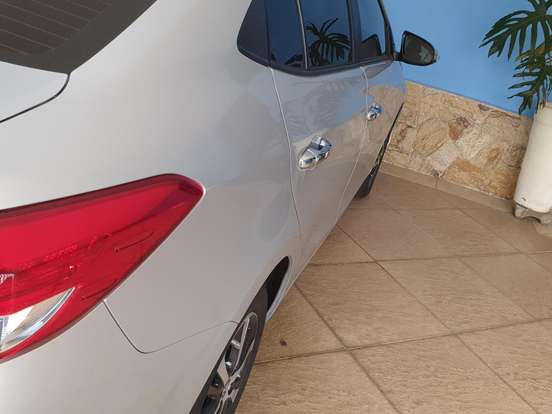 TOYOTA-YARIS-1.5 16V FLEX SEDAN XLS MULTIDRIVE TOYOTA-YARIS-2018