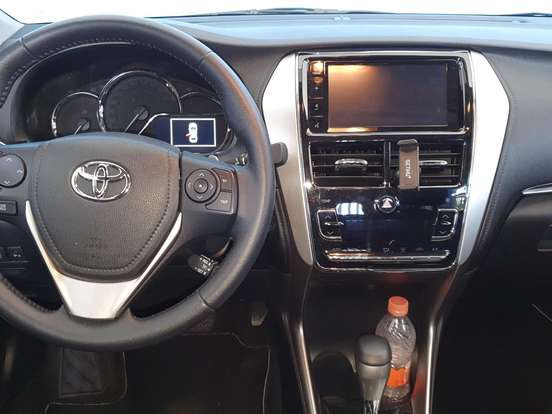 TOYOTA-YARIS-1.5 16V FLEX SEDAN XLS MULTIDRIVE TOYOTA-YARIS-2018