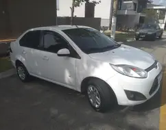 FORD FIESTA 1.6 ROCAM SE SEDAN 8V FLEX 4P MANUAL FORD FIESTA 1.6 ROCAM SE SEDAN 8V FLEX 4P MANUAL