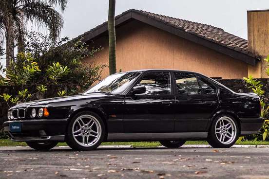BMW-M5-1995