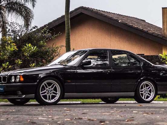 BMW-M5-3.8 24V GASOLINA 4P MANUAL BMW-M5-1995