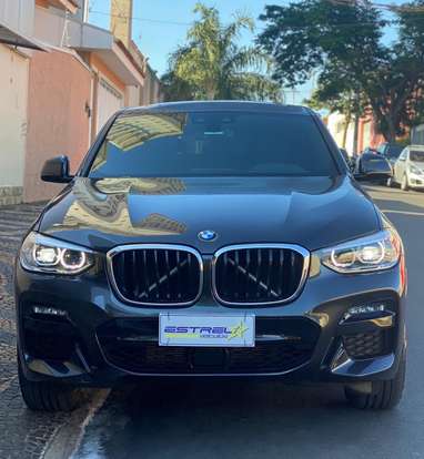 BMW-X4-2020