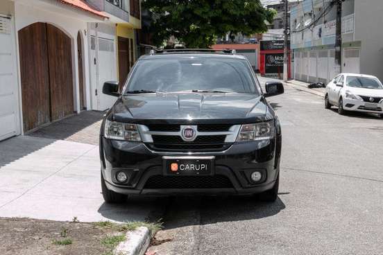 FIAT-FREEMONT-2.4 PRECISION 16V GASOLINA 4P AUTOMÁTICO FIAT-FREEMONT-2013
