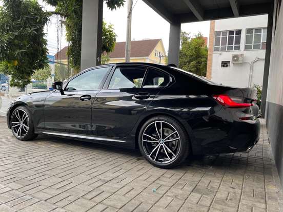 BMW-320i-2.0 16V TURBO GASOLINA M SPORT AUTOMÁTICO BMW-320i-2021