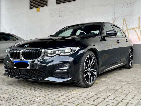 BMW-320i-2021