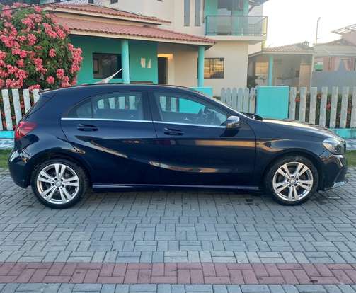 MERCEDES-BENZ-A 200-1.6 TURBO 16V FLEX 4P AUTOMÁTICO MERCEDES-BENZ-A 200-2017