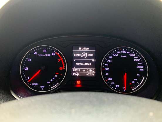 AUDI-A3-1.4 TFSI SEDAN 16V GASOLINA 4P S-TRONIC AUDI-A3-2015