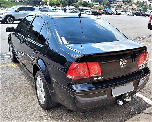VOLKSWAGEN BORA 2.0 MI 8V FLEX 4P AUTOMÁTICO
