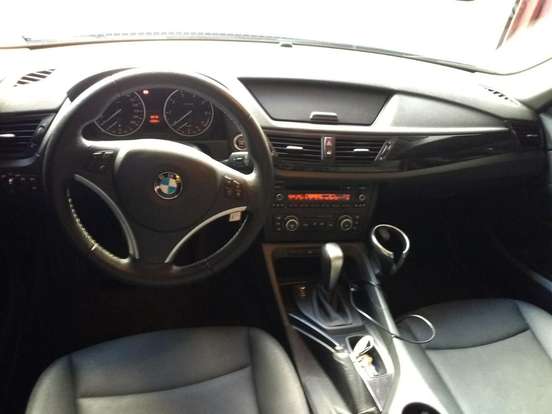 BMW-X1-2012