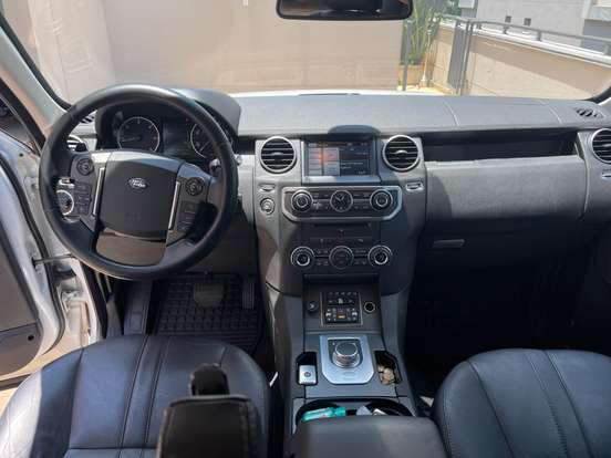 LAND ROVER-DISCOVERY 4-3.0 SE 4X4 V6 24V BI-TURBO DIESEL 4P AUTOMÁTICO LAND ROVER-DISCOVERY 4-2013