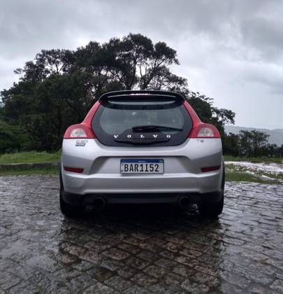 VOLVO C30 2.5 T5 TURBO GASOLINA 2P AUTOMÁTICO