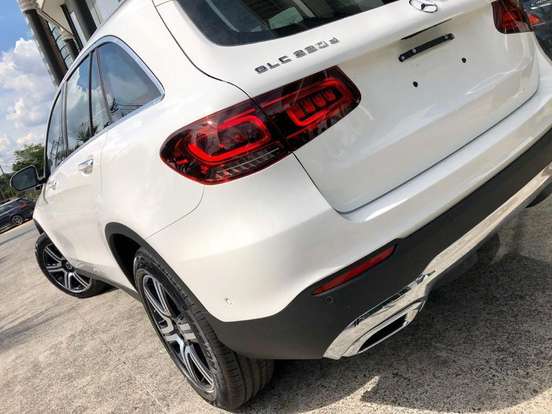 MERCEDES-BENZ-GLC 220d-2.0 TURBO DIESEL OFF-ROAD 9G-TRONIC MERCEDES-BENZ-GLC 220d-2021