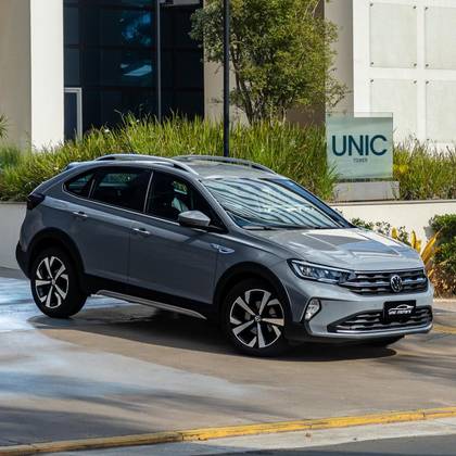 VOLKSWAGEN NIVUS 1.0 200 TSI TOTAL FLEX HIGHLINE AUTOMÁTICO