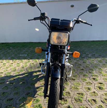 HONDA-CB 400-1982