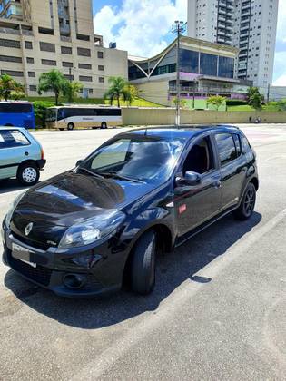 RENAULT SANDERO 1.6 GT LINE LIMITED FLEX 4P MANUAL