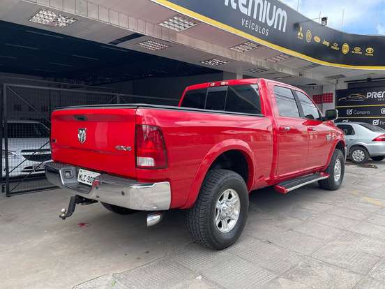 RAM-2500-6.7 LARAMIE 4X4 CD I6 TURBO DIESEL 4P AUTOMÁTICO RAM-2500-2012