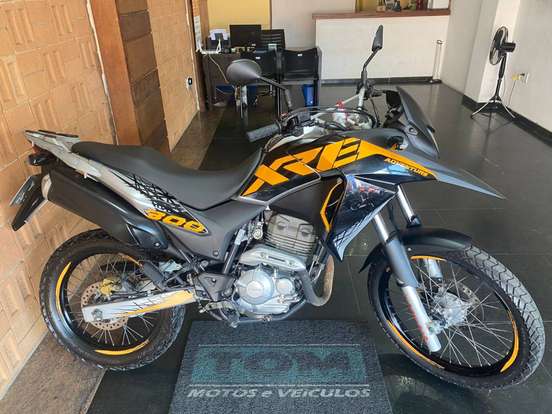 HONDA-XRE 300 ADVENTURE-2017