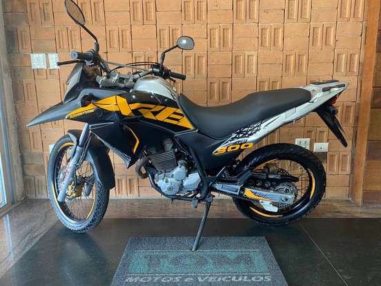 HONDA-XRE 300 ADVENTURE-2017