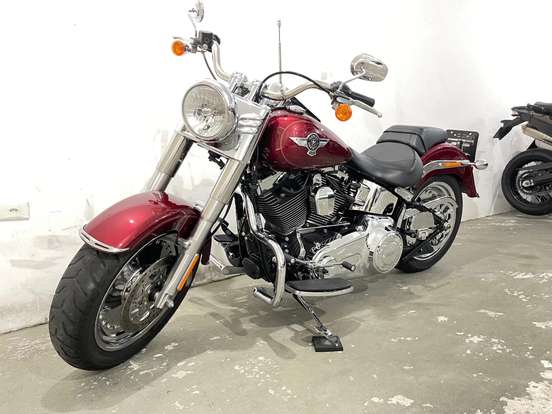 HARLEY-DAVIDSON-SOFTAIL FAT BOY-2017