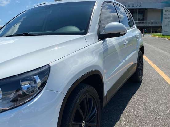 VOLKSWAGEN-TIGUAN-1.4 TSI 16V TURBO GASOLINA 4P DSG VOLKSWAGEN-TIGUAN-2017