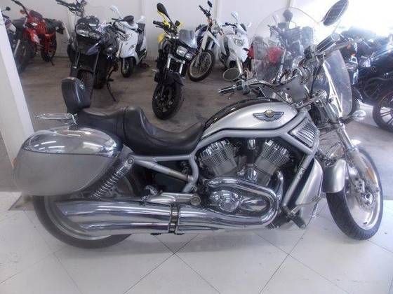 HARLEY-DAVIDSON V-ROD 
