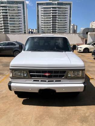 Chevrolet D20 4.0 Custom DE Luxe CS 8V Turbo Diesel 2P Manual