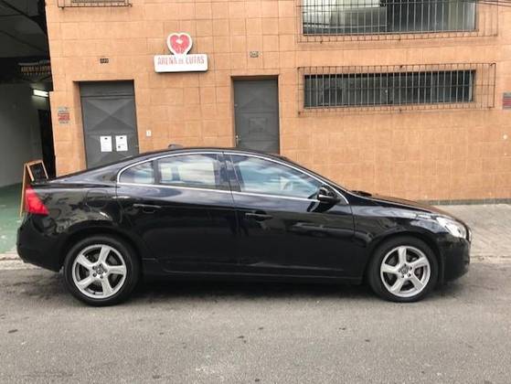 VOLVO S60 1.6 T4 FWD GASOLINA 4P AUTOMÁTICO