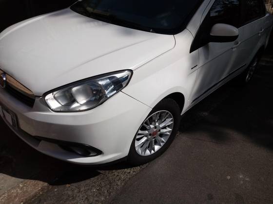 FIAT GRAND SIENA 1.6 MPI ESSENCE 16V FLEX 4P AUTOMATIZADO