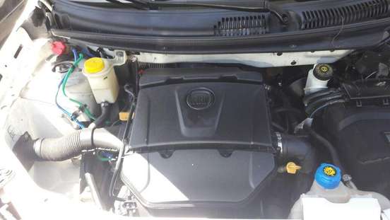 FIAT-GRAND SIENA-2013