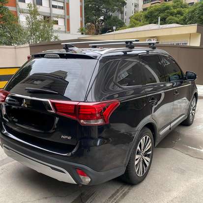 MITSUBISHI-OUTLANDER-2019