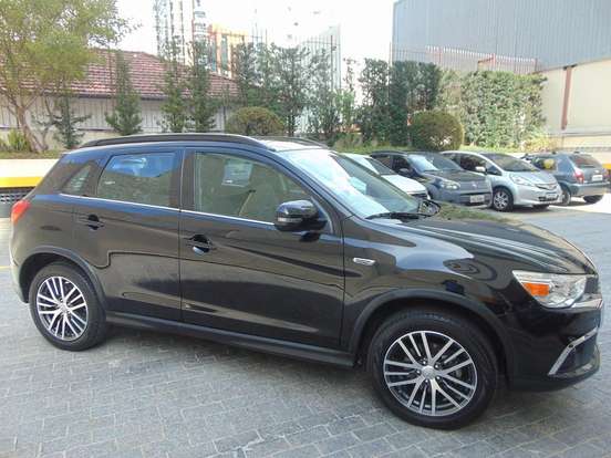 MITSUBISHI-ASX-2.0 AWD 16V FLEX 4P AUTOMÁTICO MITSUBISHI-ASX-2018