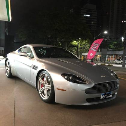 ASTON MARTIN VANTAGE 4.7 V8 32V GASOLINA 2P AUTOMÁTICO
