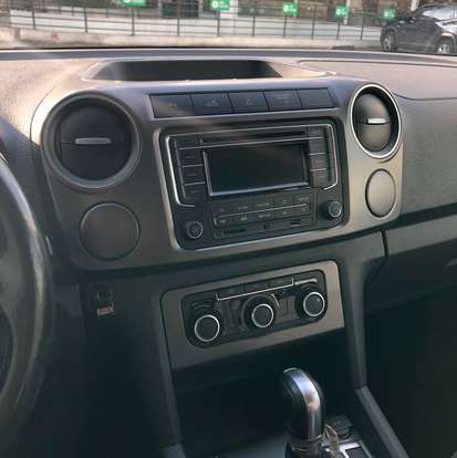 VOLKSWAGEN-AMAROK-2016