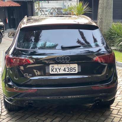 AUDI-Q5-2010